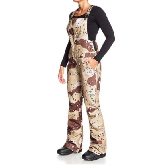 DC Collective Snowboarding Bib - Picture 1 of 7